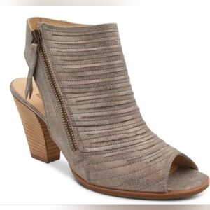 Paul Green Cayenne Peep Toe Metallic Silver Leather Bootie Size 7.5